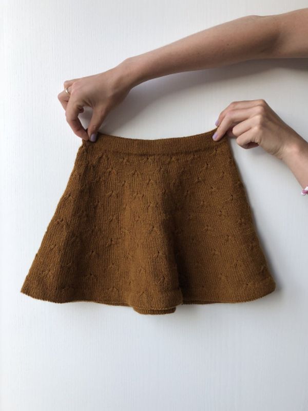 Løvetannskjørt PetitKnit