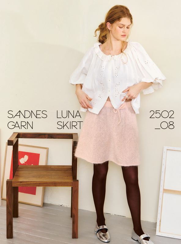 2502 Nr.8 Luna skirt