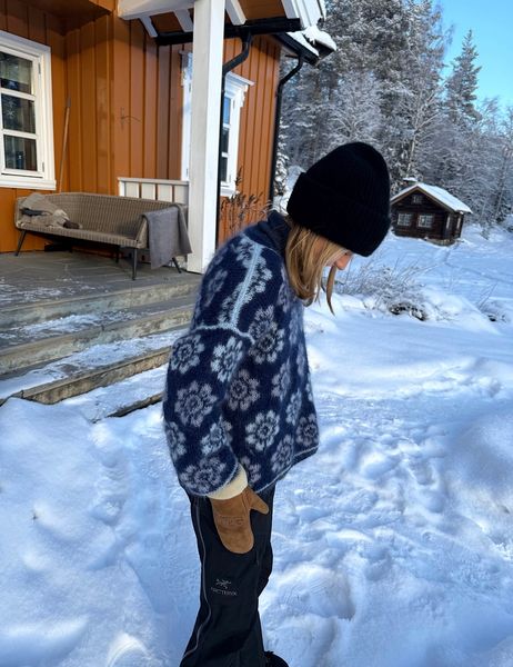 Hovedbilde FORHÅNDSBESTILLING Mari ...