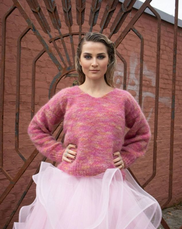 -50% Amanda Genser