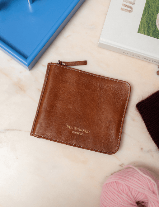 Hovedbilde Project 136 - Walnut