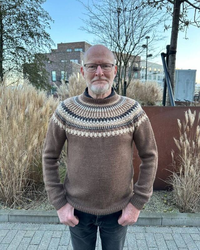 Celeste Sweater Man (oppskrift)