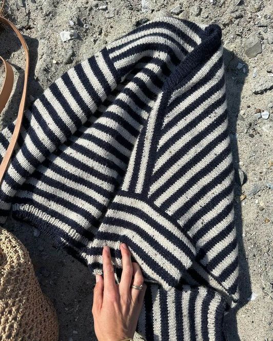 Hovedbilde Olga Sweater (oppskrift)
