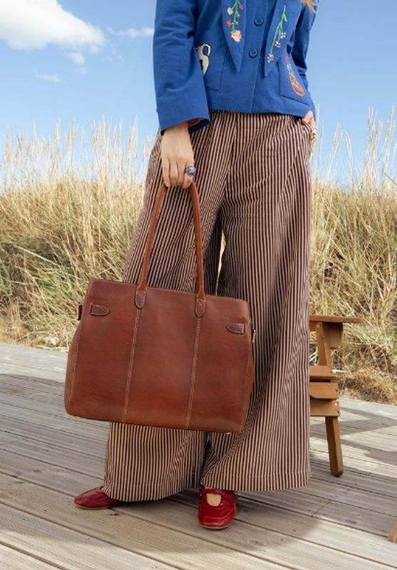 Nellie Big - Cognac