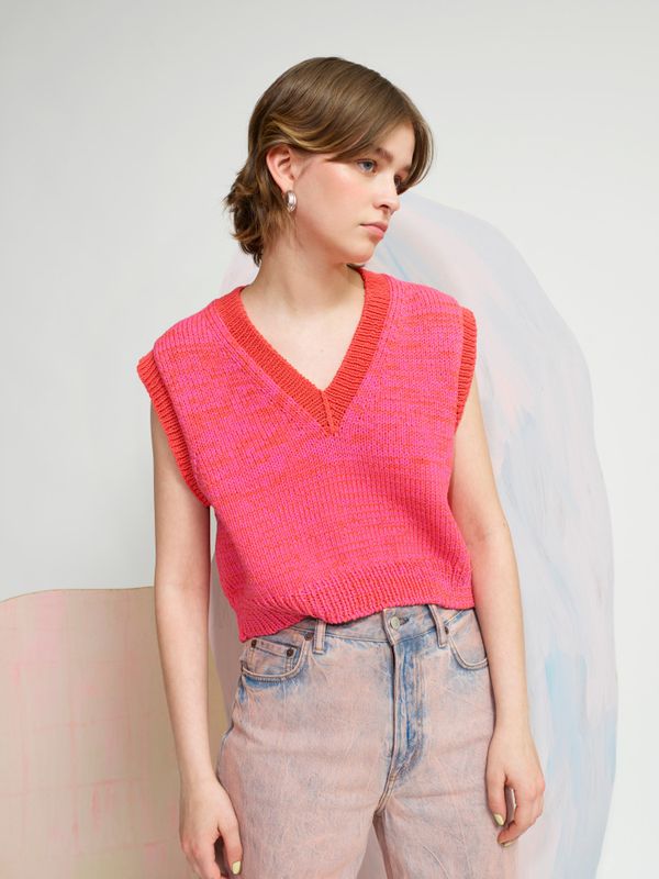 Dandelion vest