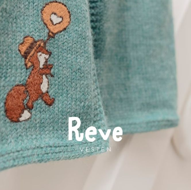 Hovedbilde Reve vesten (oppskrift)
